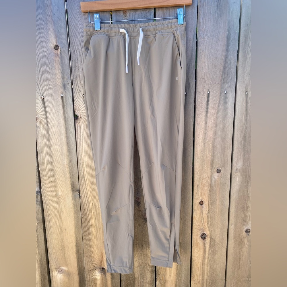 Kenneth Cole Tan joggers